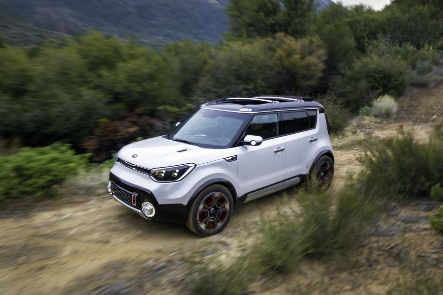  Kia Trailster e-AWD Concept 2015 года  (фото 1 из 25)